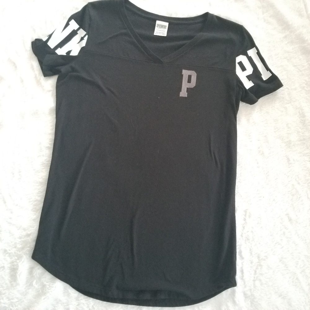 ❗LOWEST PRICE ❗V.S. PINK Black Top